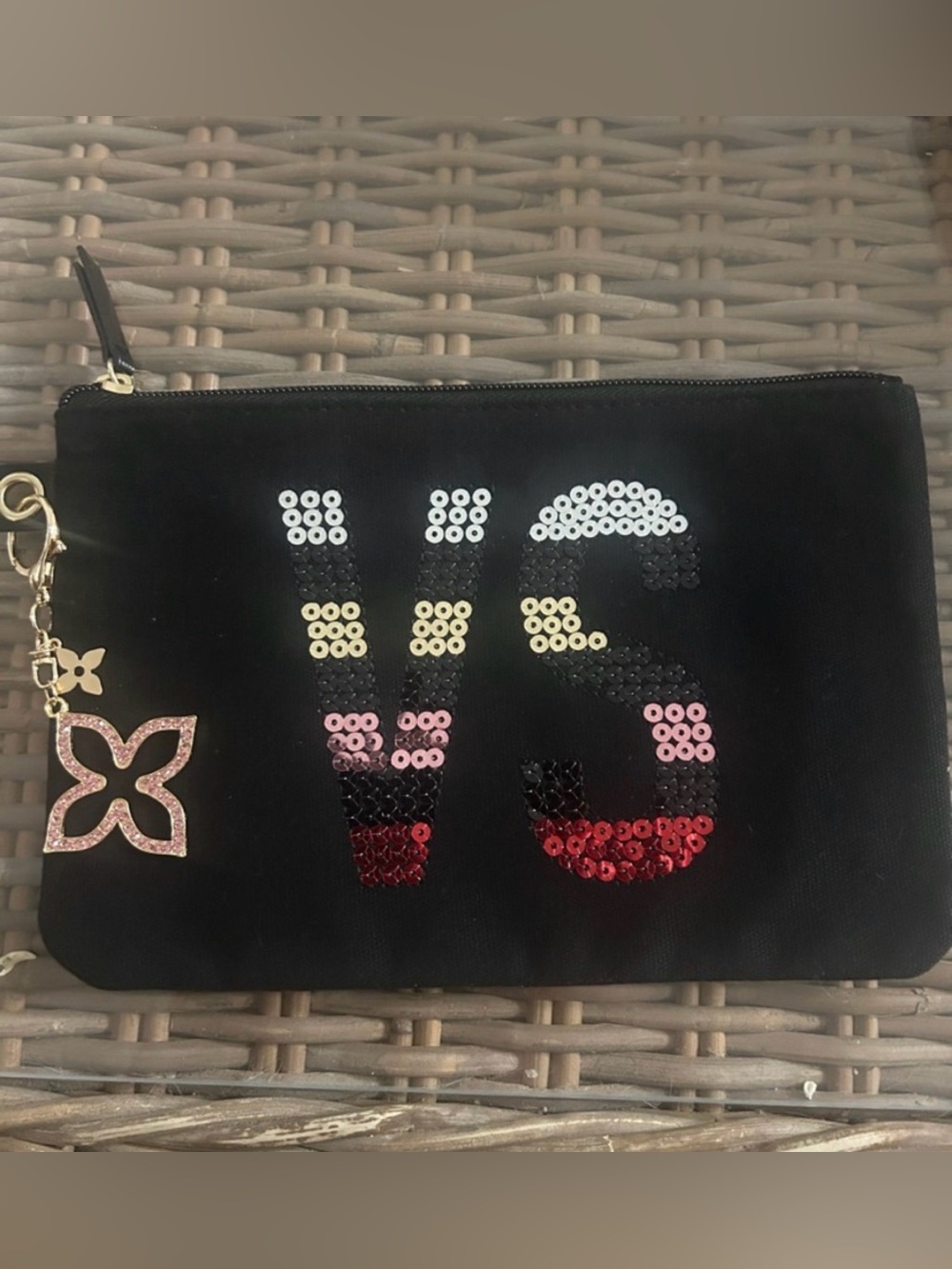 Victoria's Secret Black Sequin 'VS' Zip Pouch with Pink Charm - Picture 1 of 1